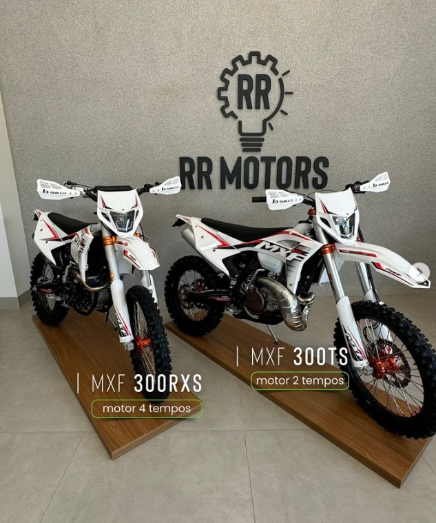 R R Motors